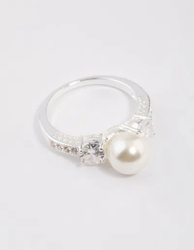 Lovisa Silver Plated Enchanting Pearl Ring