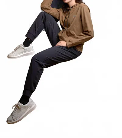 Lovyt Mid-rise Joggers In Black In Blue