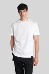 Low Brand B134 Basic T-shirt In White Cotton In White