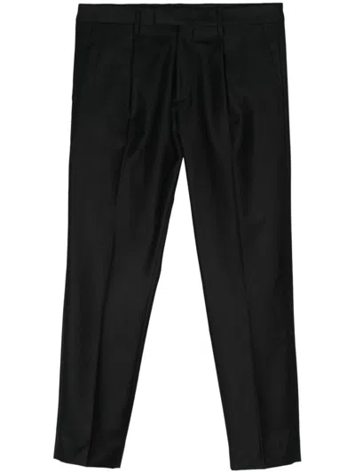 Low Brand Ford Trousers In Schwarz