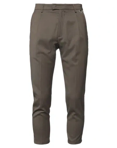 Low Brand Pants In Green