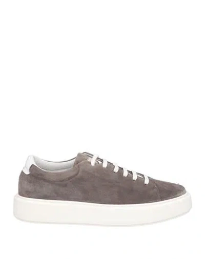 Low Brand Man Sneakers Lead Size 11 Leather In Grey