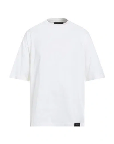 Low Brand Man T-shirt Ivory Size 4 Cotton In White