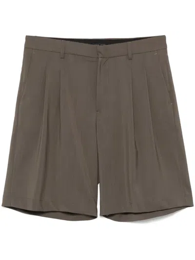 Low Brand Pleat-detail Shorts In Green