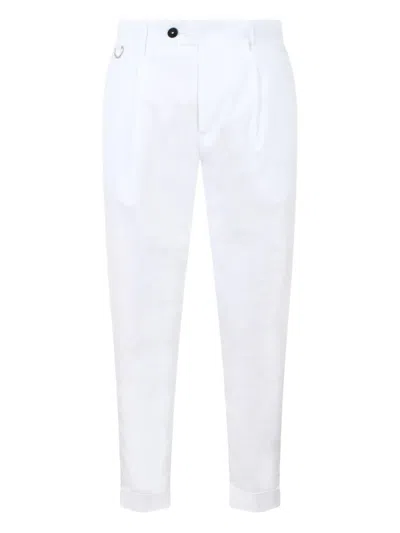 Low Brand Pleat-detail Trousers In White