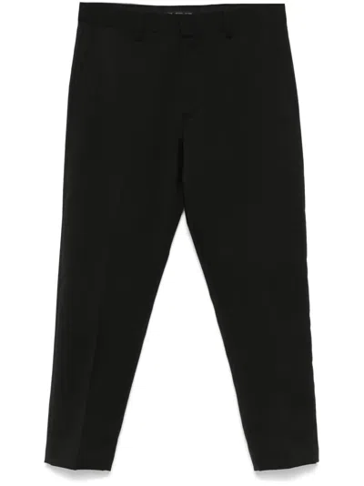Low Brand Tapered Trousers In Schwarz