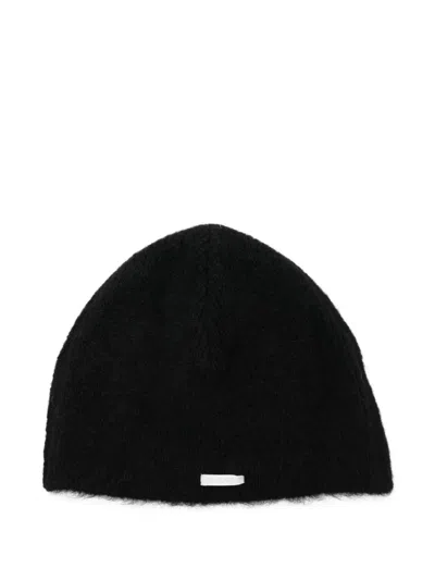 Low Classic Alpaca-wool Blend Beanie In Black