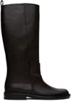 Low Classic Brown Pull-loop Boots In Brown