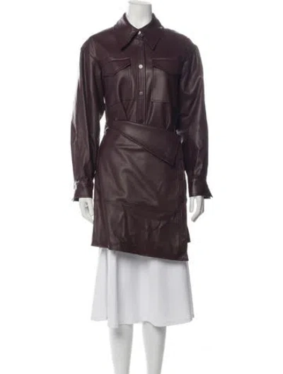 Pre-owned Low Classic Coat In Burgundy