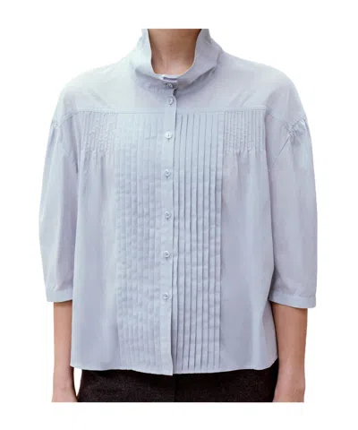Low Classic High-necked Pleated Shirt In Blue
