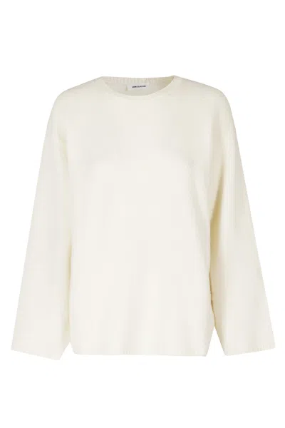 Low Classic Ivory Wool Round-neck Pullover Sweater In Beige