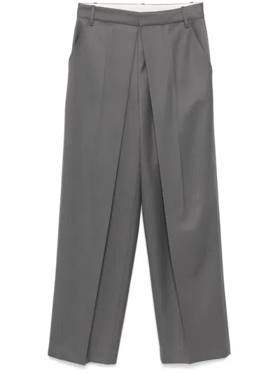Low Classic Pleated Trousers In Grey
