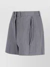 Low Classic Straight Shorts With Back Pocket And Belt Loops In Grey
