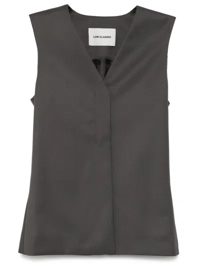 Low Classic Waist Point Wool Vest In Gray