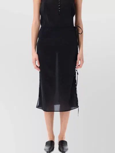 LOW CLASSIC WRAP MIDI SKIRT BUTTON DETAIL