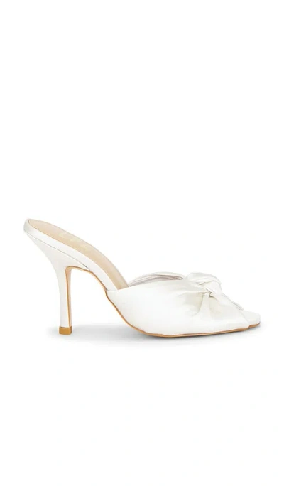 Lpa Nicoletta Mule In Ivory