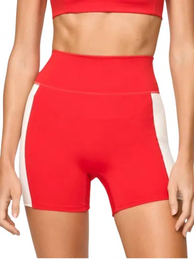 L*SPACE UPPERCUT COMPRESSIVE SHORTS IN FLAME/CREAM