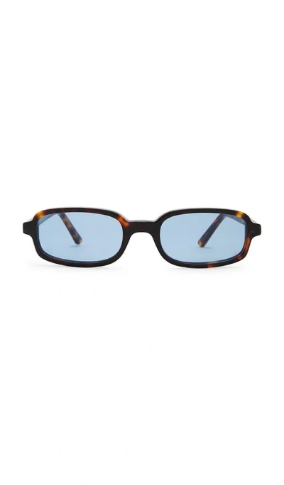 Lu Goldie Vera Sunglasses In Pattern