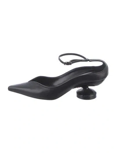 Pre-owned Lucasheva Leather Pumps In Black