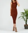 LUCCA BRODY OPEN-BACK KNIT DRESS IN SIENNA
