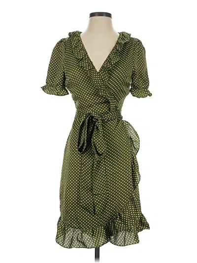 Pre-owned Lucca Casual Dress In Green