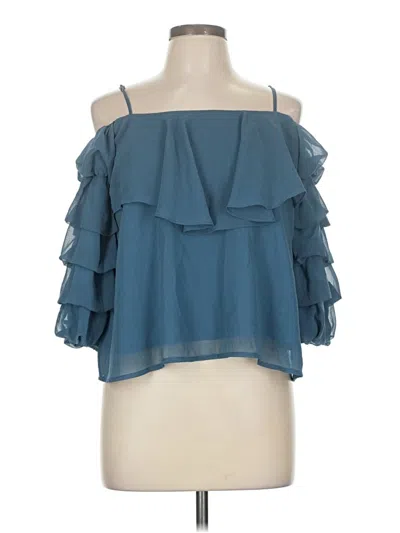 Pre-owned Lucca Sleeveless Blouse In Blue