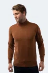 Luchiano Visconti Chestnut Mockneck Sweater In Brown