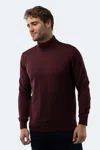 Luchiano Visconti Melange Burgundy Mockneck Sweater In Red