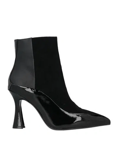 Luciano Barachini Woman Ankle Boots Black Size 8 Soft Leather