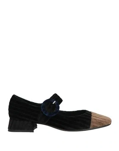 Luciano Barachini Woman Ballet Flats Black Size 7 Leather