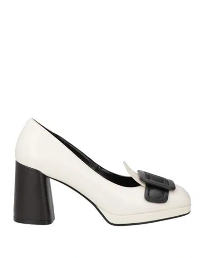 Luciano Barachini Woman Loafers Ivory Size 7 Leather In White