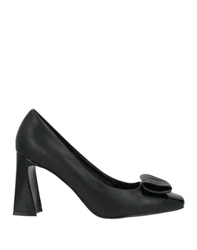 Luciano Barachini Woman Pumps Black Size 7 Leather