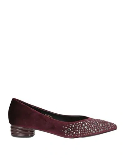 Luciano Barachini Woman Pumps Burgundy Size 9 Textile Fibers In Red