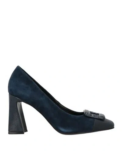 Luciano Barachini Woman Pumps Navy Size 8 Leather