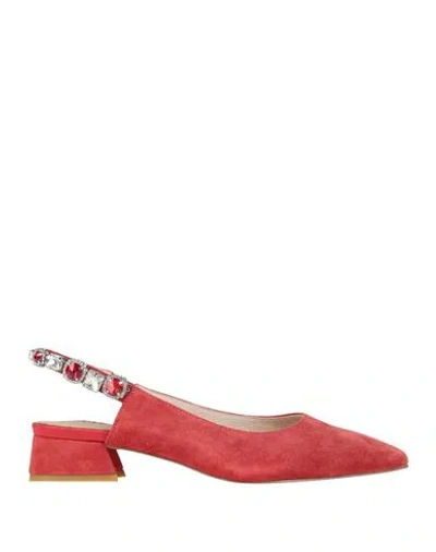 Luciano Barachini Woman Pumps Red Size 7 Leather
