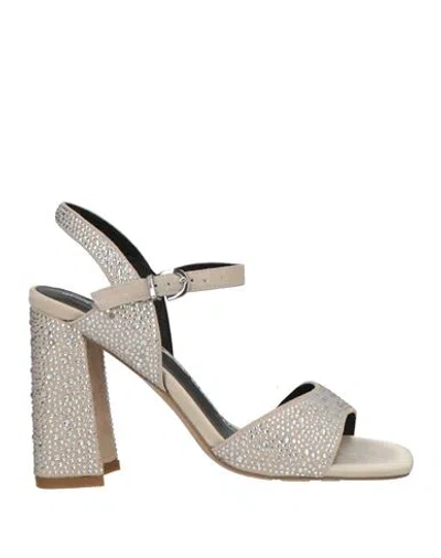 Luciano Barachini Woman Sandals Beige Size 6 Leather In White