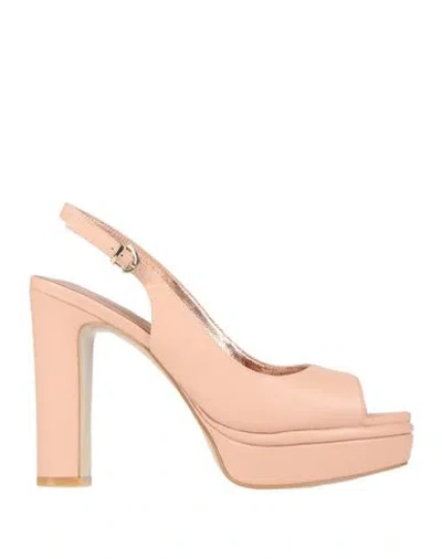 Luciano Barachini Woman Sandals Blush Size 5 Leather In Pink