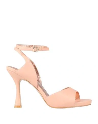 Luciano Barachini Woman Sandals Blush Size 9 Leather In Pink