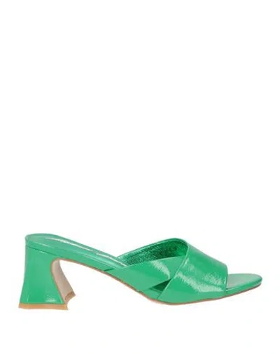 Luciano Barachini Woman Sandals Green Size 6 Leather