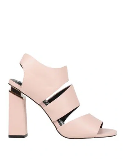 Luciano Barachini Woman Sandals Light Pink Size 5 Leather