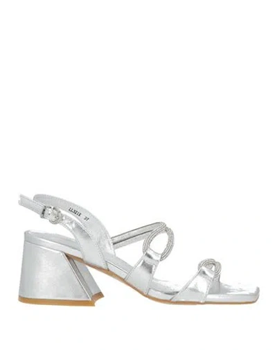 Luciano Barachini Woman Sandals Silver Size 7 Leather