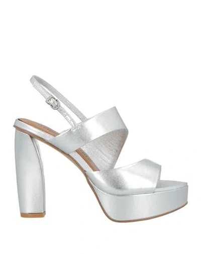 Luciano Barachini Woman Sandals Silver Size 8 Leather