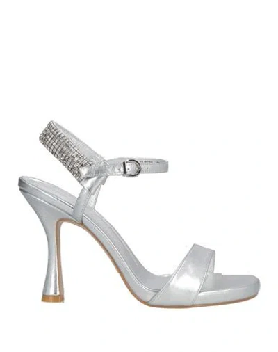 Luciano Barachini Woman Sandals Silver Size 8 Leather