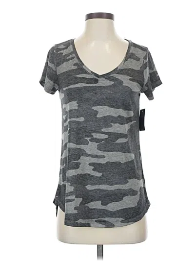 Pre-owned Lucky Brand Active T-shirt In Gray