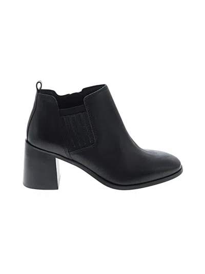 Pre-owned Lucky Brand Ankle Boots In Black