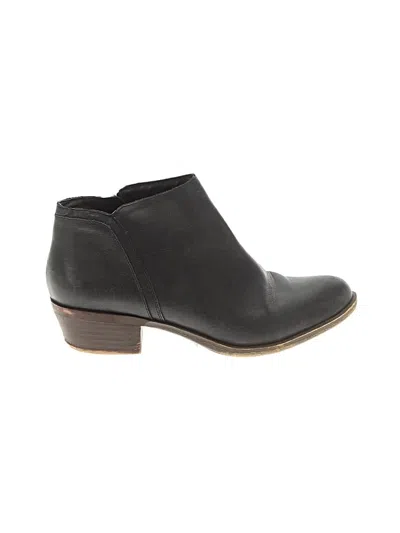 Pre-owned Lucky Brand Ankle Boots In Black