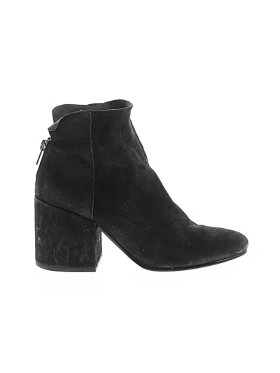 Pre-owned Lucky Brand Ankle Boots In Black