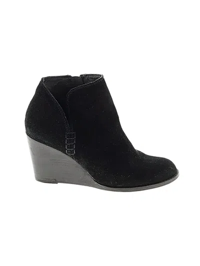 Pre-owned Lucky Brand Ankle Boots In Black