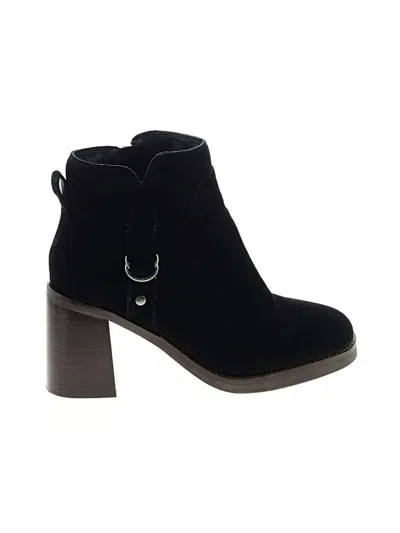 Pre-owned Lucky Brand Ankle Boots In Black