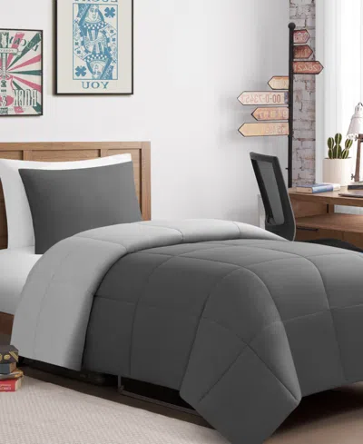 LUCKY BRAND BOX STITCH REVERSIBLE 3-PC. COMFORTER SET, FULL/QUEEN